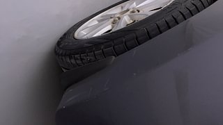 Used 2015 Hyundai Grand i10 Asta AT 1.2 Kappa VTVT Petrol Automatic dents MINOR SCRATCH