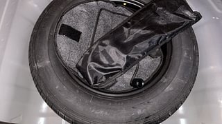 Used 2022 Kia Sonet HTX 1.0 iMT Petrol Manual tyres SPARE TYRE VIEW