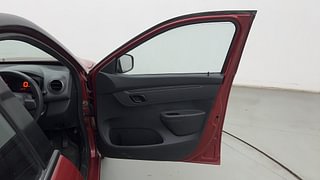 Used 2017 Renault Kwid [2015-2019] 1.0 RXT AMT Petrol Automatic interior RIGHT FRONT DOOR OPEN VIEW