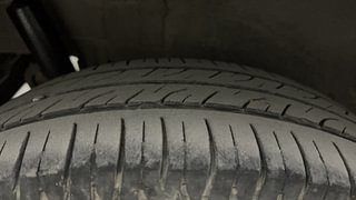 Used 2016 Maruti Suzuki Wagon R 1.0 [2015-2019] VXi (O) AMT Petrol Automatic tyres RIGHT REAR TYRE TREAD VIEW