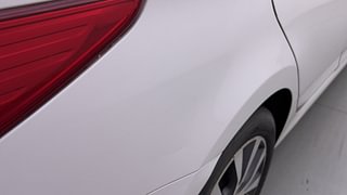 Used 2015 Hyundai Fluidic Verna 4S [2015-2017] 1.6 CRDi SX AT Diesel Automatic dents MINOR DENT