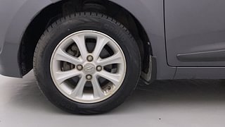 Used 2015 Hyundai Grand i10 Asta AT 1.2 Kappa VTVT Petrol Automatic tyres LEFT FRONT TYRE RIM VIEW