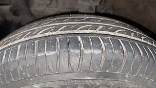 Used 2018 Hyundai Elite i20 [2014-2018] Sportz 1.2 Petrol Manual tyres LEFT FRONT TYRE TREAD VIEW