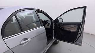 Used 2017 Tata Zest [2014-2019] XT Petrol Petrol Manual interior RIGHT FRONT DOOR OPEN VIEW