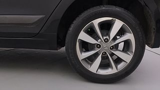 Used 2016 Hyundai Elite i20 [2014-2018] Asta 1.4 CRDI (O) Diesel Manual tyres LEFT REAR TYRE RIM VIEW