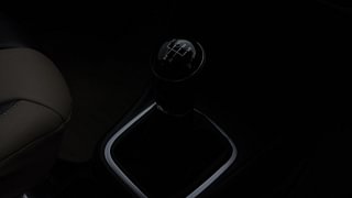 Used 2014 Volkswagen Polo [2010-2014] Highline1.2L (P) Petrol Manual interior GEAR  KNOB VIEW