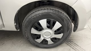 Used 2013 Maruti Suzuki Alto 800 [2012-2016] Lxi Petrol Manual tyres RIGHT FRONT TYRE RIM VIEW