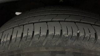 Used 2022 Maruti Suzuki XL6 Zeta MT CNG Petrol+cng Manual tyres LEFT FRONT TYRE TREAD VIEW