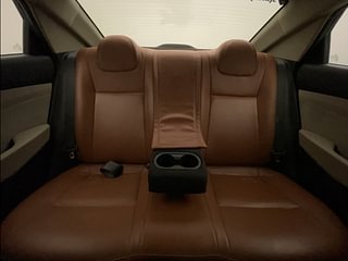 Used 2019 Hyundai Verna [2017-2020] 1.6 VTVT SX Petrol Manual interior REAR SEAT CONDITION VIEW