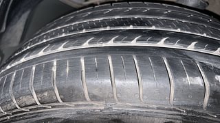 Used 2020 Kia Seltos HTX G Petrol Manual tyres RIGHT REAR TYRE TREAD VIEW