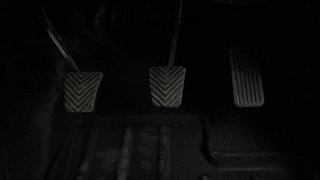 Used 2021 Kia Seltos HTX G Petrol Manual interior PEDALS VIEW