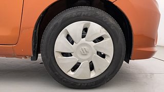 Used 2021 Maruti Suzuki Celerio ZXI (O) AMT Petrol Automatic tyres RIGHT FRONT TYRE RIM VIEW