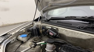Used 2017 Maruti Suzuki Alto 800 [2012-2016] LXI (O) Petrol Manual engine ENGINE RIGHT SIDE HINGE & APRON VIEW