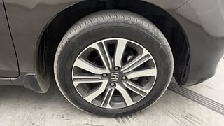 Used 2022 Honda Amaze 1.2 VX i-VTEC Petrol Manual tyres RIGHT FRONT TYRE RIM VIEW
