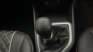 Used 2019 Hyundai Creta [2018-2020] 1.4 S Diesel Manual interior GEAR  KNOB VIEW