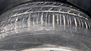 Used 2016 Maruti Suzuki Ciaz [2014-2017] ZXi Petrol Manual tyres LEFT REAR TYRE TREAD VIEW