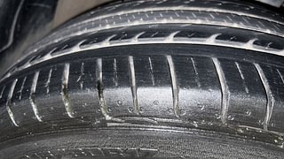 Used 2020 Kia Seltos HTX G Petrol Manual tyres RIGHT FRONT TYRE TREAD VIEW