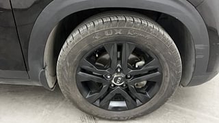 Used 2021 Kia Seltos HTX G Petrol Manual tyres RIGHT FRONT TYRE RIM VIEW