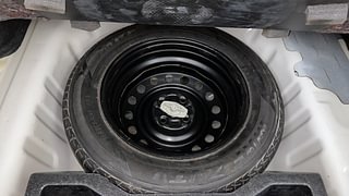 Used 2016 Maruti Suzuki Ciaz [2014-2017] ZXi Petrol Manual tyres SPARE TYRE VIEW