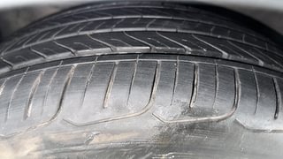 Used 2012 Hyundai Verna [2011-2015] Fluidic 1.6 VTVT SX Petrol Manual tyres LEFT FRONT TYRE TREAD VIEW