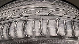 Used 2017 Honda WR-V [2017-2020] VX i-VTEC Petrol Manual tyres LEFT FRONT TYRE TREAD VIEW