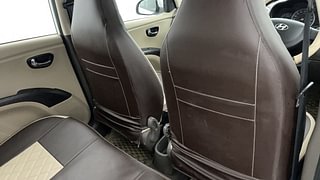Used 2011 Hyundai i10 [2010-2016] Magna 1.2 Petrol Petrol Manual top_features Front seat pockets