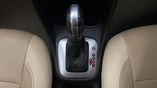 Used 2017 Volkswagen Ameo [2016-2017] Highline 1.5L AT (D) Diesel Automatic interior GEAR  KNOB VIEW