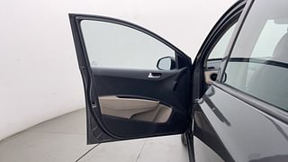 Used 2019 Hyundai Grand i10 [2017-2020] Sportz 1.2 Kappa VTVT Petrol Manual interior LEFT FRONT DOOR OPEN VIEW