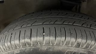 Used 2017 Maruti Suzuki Alto 800 [2012-2016] LXI (O) Petrol Manual tyres LEFT FRONT TYRE TREAD VIEW