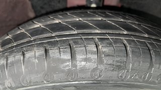 Used 2021 Renault Kwid RXL Petrol Manual tyres RIGHT FRONT TYRE TREAD VIEW
