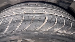 Used 2014 Hyundai Eon [2011-2018] Magna + Petrol Manual tyres LEFT REAR TYRE TREAD VIEW