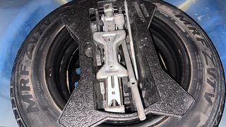 Used 2017 maruti-suzuki Celerio VXI (O) AMT Petrol Automatic tyres SPARE TYRE VIEW