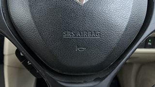 Used 2016 Maruti Suzuki Ciaz [2014-2017] ZXi Petrol Manual top_features Airbags