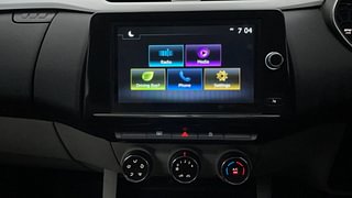 Used 2020 Renault Triber RXZ AMT Petrol Automatic interior MUSIC SYSTEM & AC CONTROL VIEW