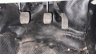 Used 2022 Maruti Suzuki Alto 800 LXi (O) Petrol Manual interior PEDALS VIEW