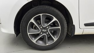 Used 2019 Hyundai Grand i10 [2017-2020] Sportz AT 1.2 Kappa VTVT Petrol Automatic tyres LEFT FRONT TYRE RIM VIEW