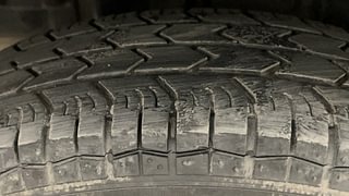 Used 2015 Maruti Suzuki Swift Dzire VXI Petrol Manual tyres RIGHT REAR TYRE TREAD VIEW