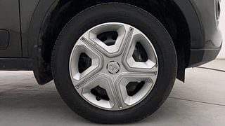 Used 2023 Tata Nexon XMA AMT S Petrol Automatic tyres RIGHT FRONT TYRE RIM VIEW
