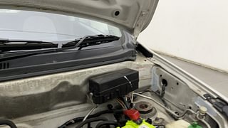 Used 2017 Maruti Suzuki Alto 800 [2012-2016] LXI (O) Petrol Manual engine ENGINE LEFT SIDE HINGE & APRON VIEW