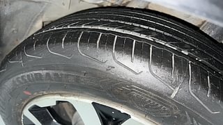 Used 2020 Honda WR-V i-VTEC SV Petrol Manual tyres LEFT REAR TYRE TREAD VIEW