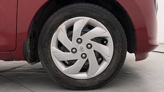 Used 2019 Hyundai New Santro 1.1 Sportz AMT Petrol Automatic tyres RIGHT FRONT TYRE RIM VIEW