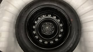 Used 2017 Nissan Micra [2013-2020] XV Petrol Petrol Manual tyres SPARE TYRE VIEW