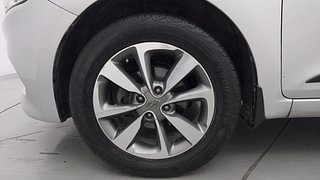 Used 2015 Hyundai Elite i20 [2014-2018] Asta 1.2 (O) Petrol Manual tyres LEFT FRONT TYRE RIM VIEW