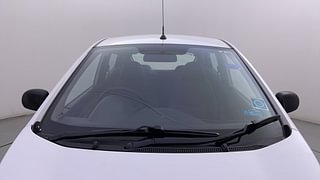 Used 2014 Hyundai Eon [2011-2018] Magna + Petrol Manual exterior FRONT WINDSHIELD VIEW