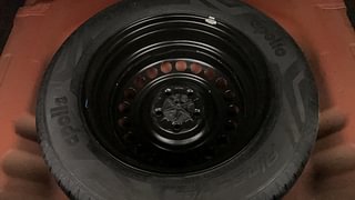 Used 2016 maruti-suzuki Vitara Brezza ZDI PLUS Dual Tone Diesel Manual tyres SPARE TYRE VIEW