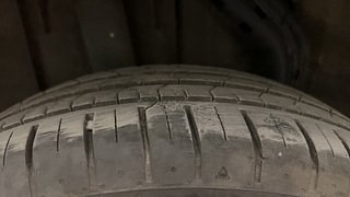 Used 2022 Renault Kiger RXT MT Petrol Manual tyres RIGHT REAR TYRE TREAD VIEW
