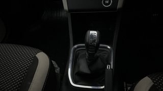 Used 2020 Renault Triber RXZ AMT Petrol Automatic interior GEAR  KNOB VIEW