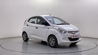 Used 2016 Hyundai Eon [2011-2018] Magna + Petrol Manual exterior RIGHT FRONT CORNER VIEW