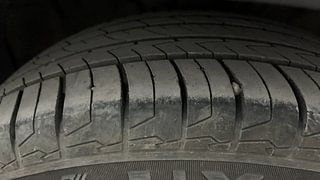 Used 2021 Kia Seltos HTX G Petrol Manual tyres RIGHT FRONT TYRE TREAD VIEW