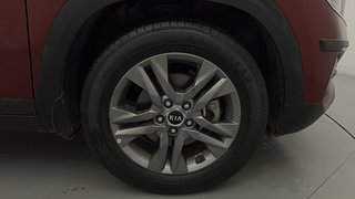Used 2020 Kia Seltos HTX G Petrol Manual tyres RIGHT FRONT TYRE RIM VIEW